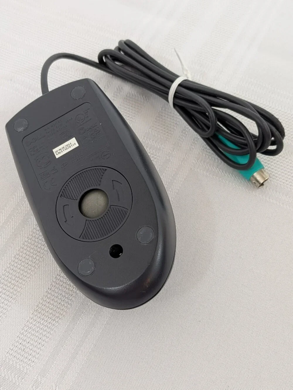Dell Wired Mouse model M-S69 wired PS/2 connector - New & unused